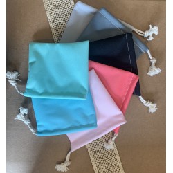 Pochette étanche à shampoing ou savon